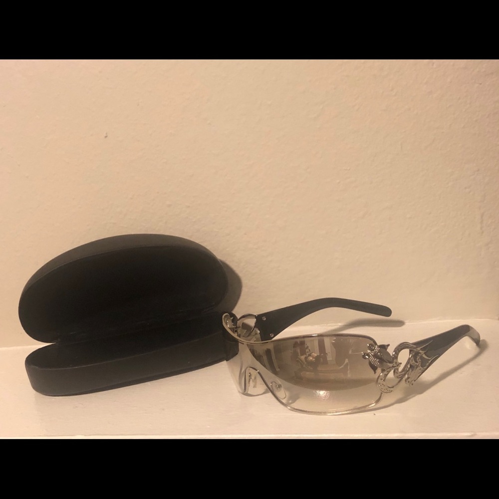 Sunglasses - Picture 2 of 2